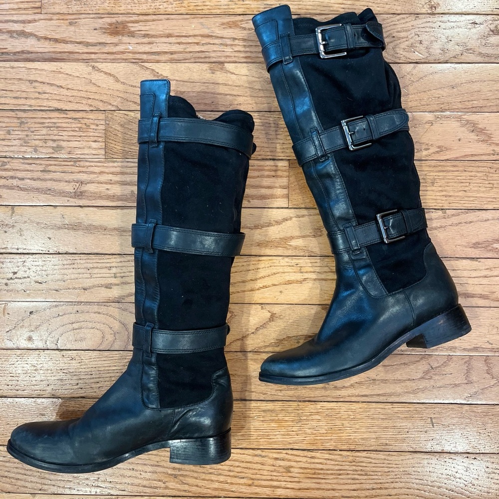 Nikeair boots size 5.5